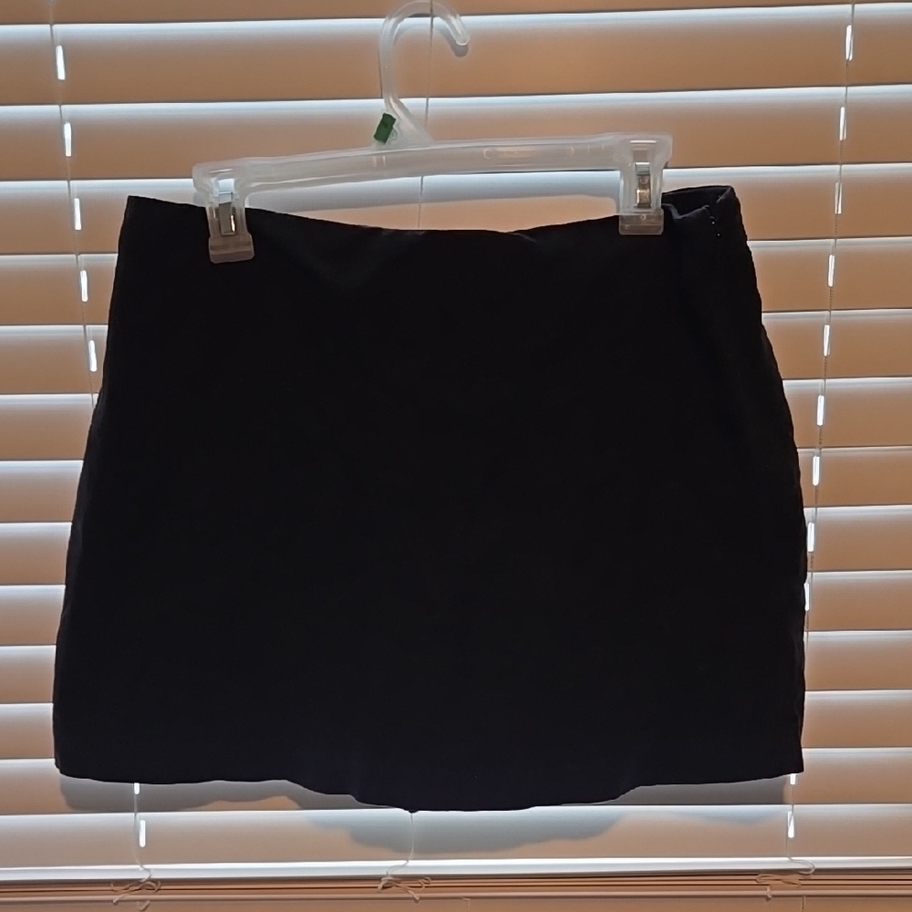Abercrombie & Fitch Classic Black Women's Skort